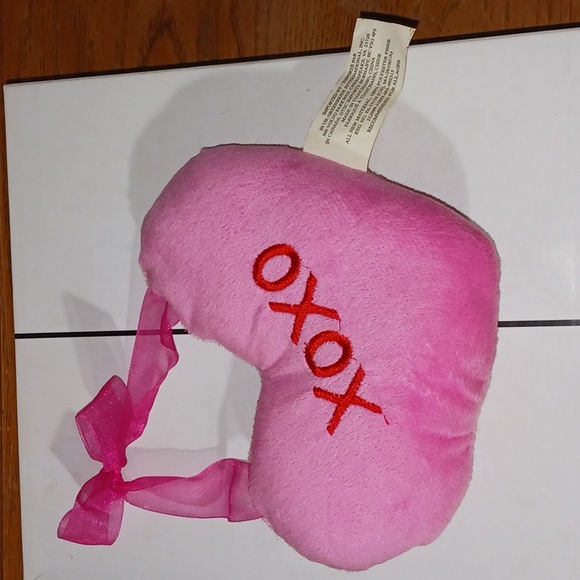 I LOVE YOU package: 2 Chocolate candles, Pink Heart Monkey, Pink XOXO Heart - Picture 6 of 14